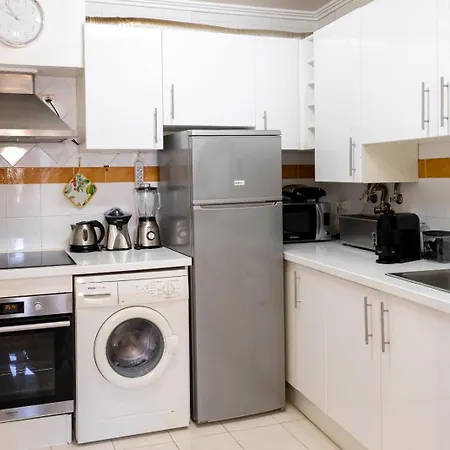 Lovehome Apartment-3